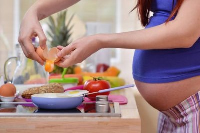 Что нельзя кушать во время беременности?