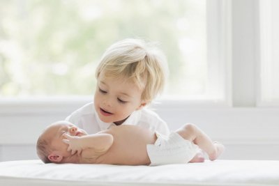 Как подготовить старшего ребенка к рождению малыша?