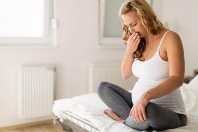 Как облегчить состояние при токсикозе в период беременности?