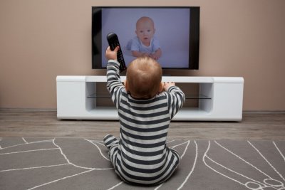 Что такое телевизор для малыша