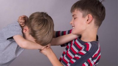 Как бороться с агрессивным поведением своего ребенка?