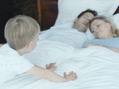 Совместный сон с детьми - правило хорошего тона или дурное воспитание?