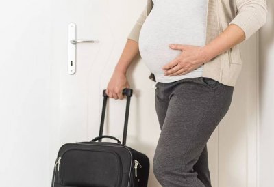 Самолет и беременность: как легко перенести дорогу, опасное время для полетов.