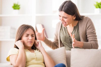 Ненависть подростка к матери: наиболее распространенные причины