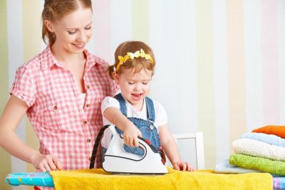 Как совместить домашние дела и воспитание ребенка
